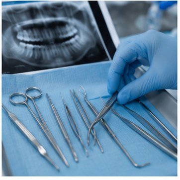 Wisdom tooth assessment and removal